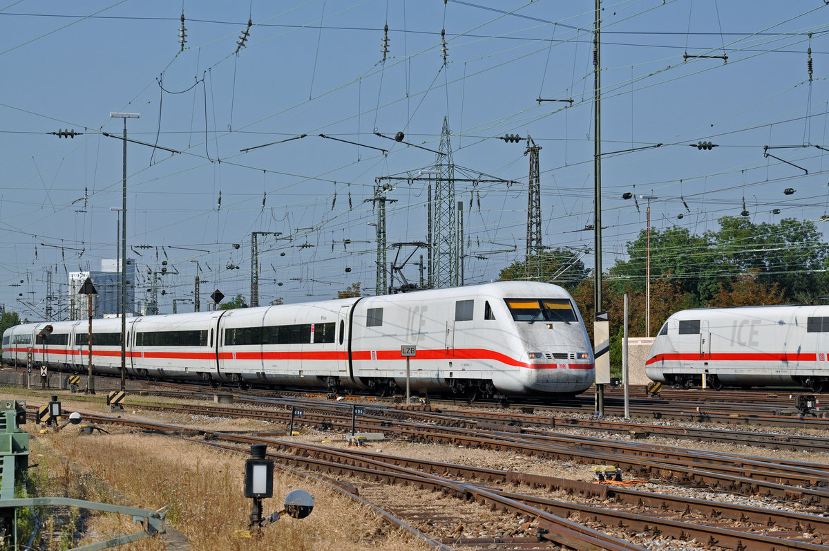 ICE 401 001-3, fährt beim Badischen Bahnhof ein. Die Aufnahme stammt vom 14.09.2016.