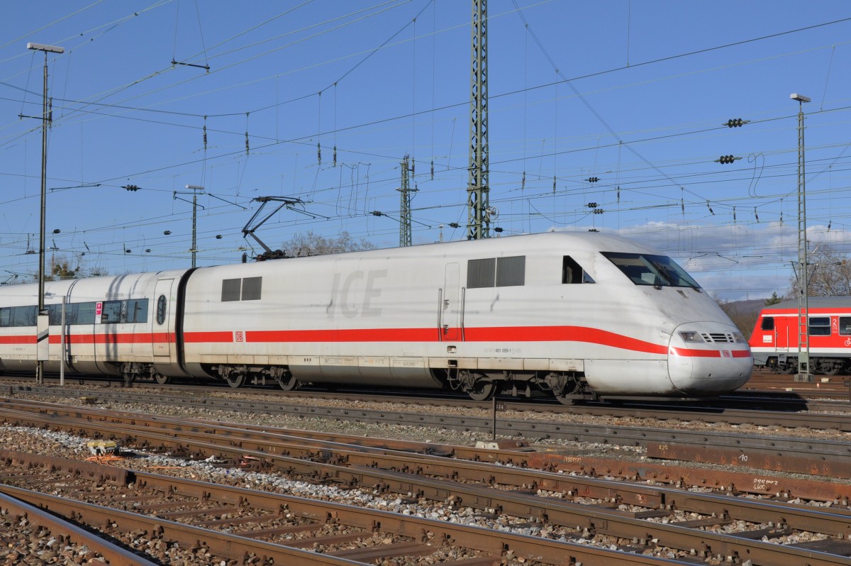 ICE 401 059-1 beim Badischen Bahnhof in Basel. Die Aufnahme stammt vom 17.02.2014.