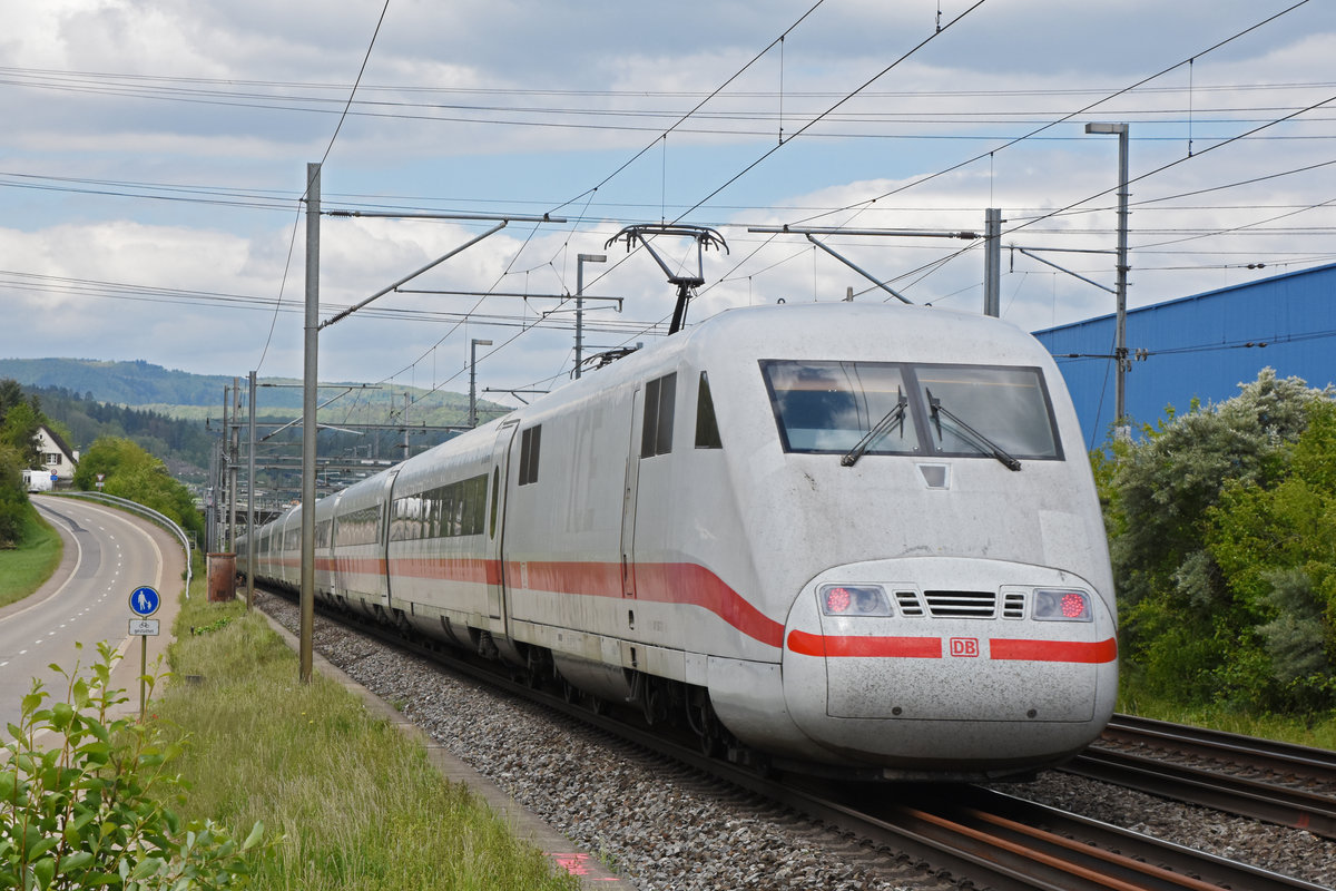 ICE 401 587-2 fährt Richtung Bahnhof Lausen. Die Aufnahme stammt vom 15.05.2019.