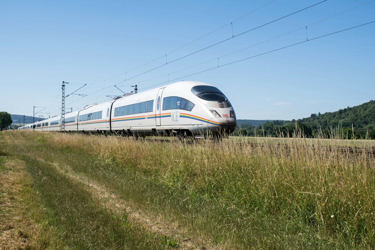 ICE 403 514-4  München  gesehen am 15.06.2022 bei Himmelstadt