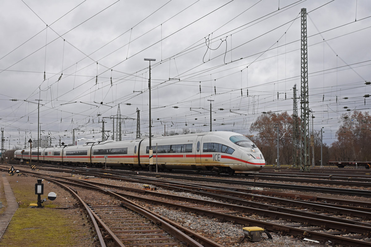 ICE 406 080-2 fährt beim badischen Bahnhof ein. Die Aufnahme stammt vom 28.01.2019.