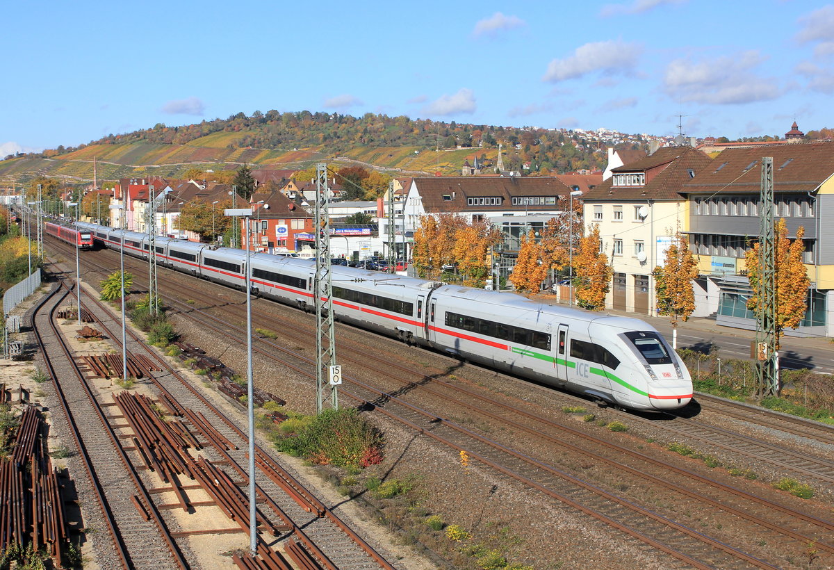 ICE 591 HH-Altona - München Hbf am 27.10.2020 in Oberesslingen. 