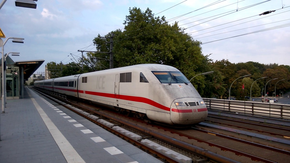 ICE 695  Garmisch-Patenkirchen  von Berlin Ostbahnhof nach Stuttgart Hbf.Aufgenommen am 06.09.2014 in Berlin Tiergarten