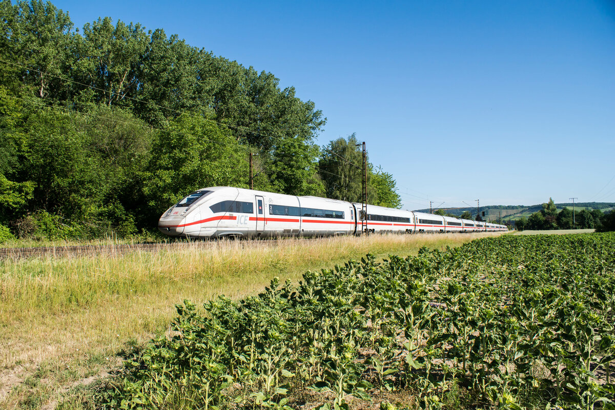ICE 812 015-8 gesehen am 15.06.2022 bei Himmelstadt