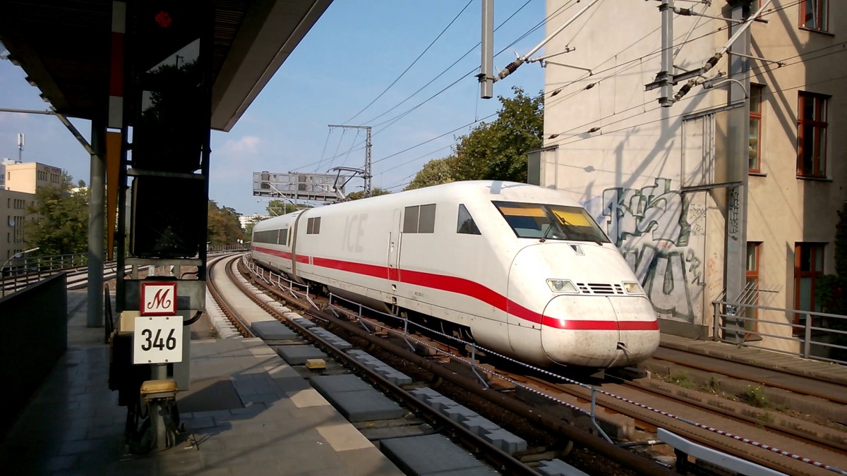 ICE 846 von Berlin Ostbahnhof nach Köln Hbf.Aufgenommen am 06.09.2014 in Berlin Tiergarten
