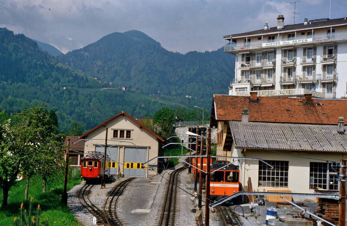 Ich hatte ein Zimmer im Hotel, das glücklicherweise über dem Depot von Glion lag. Am 18.05.1986 war dort nicht viel los. 