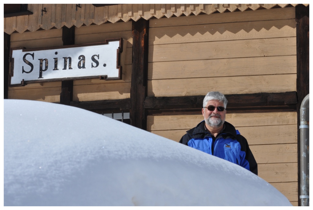 Ich möchte mich wieder einmal bedanken für all die Kommentare, die ich von euch erhalte und grüsse euch alle aus Spinas im Val Bever. (22.02.2014)