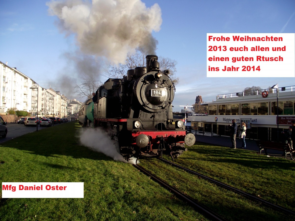 Ich wünsche euch allen Frohe Weihnachten und einen guten Rutsch ins neue Jahr. 
MFG Daniel Oster 

Hier ELNA 184 aus Darmstadt Kranichstein am  15.12.13 in Frankfurt auf der Hafenbahn