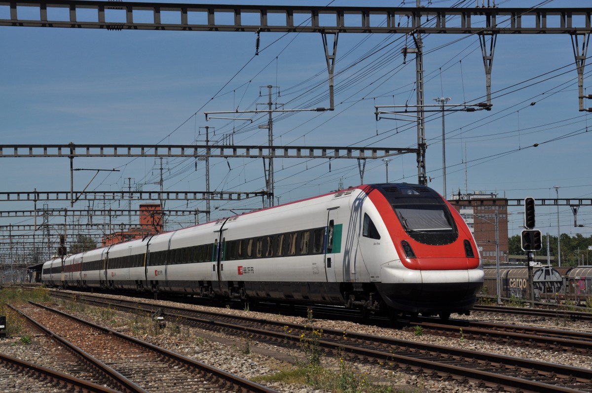 ICN 500 016   Alice Rivaz  durchfährt dem Bahnhof Muttenz. Die Aufnahme stammt vom 03.07.2014.