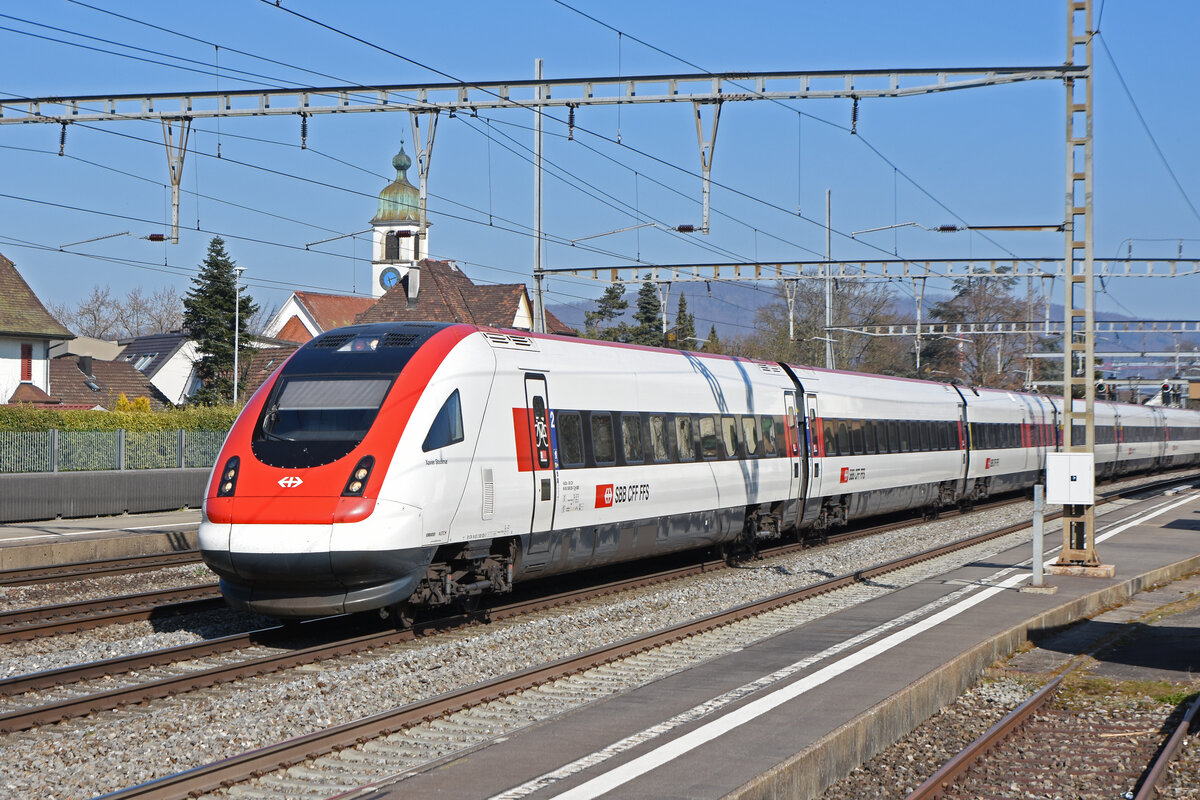 ICN 500 025  Xavier Stockmar  durchfährt den Bahnhof Rupperswil. Die Aufnahme stammt vom 10.03.2022.