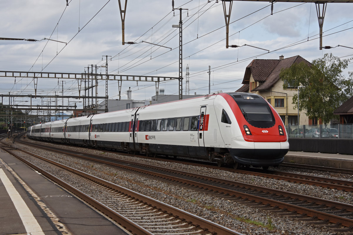 ICN 500 036  Minister Kern  durchfährt den Bahnhof Rupperswil. Die Aufnahme stammt vom 31.07.2019.