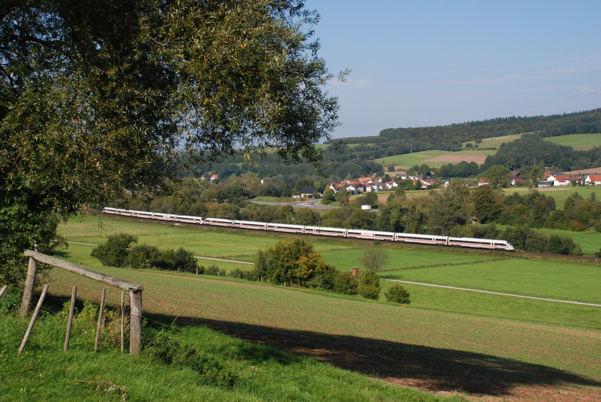 ICT-Doppelgarnitur am 22.9.2017 bei Herrmannspiegel.