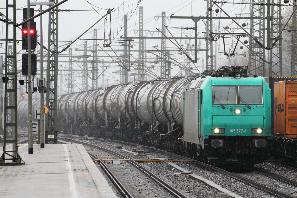 IGE 185 577-4 durchfährt Hamburg-Harburg 11.1.2017