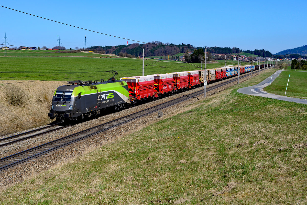 Im April 2018 konnten die beiden Tauri im Design des City Airport Train abseits ihres eigentlichen Einsatzgebietes beobachtet werden. So z.B. am 08. April 2018 als ich die 1016.036 vor dem GAG 48401 von Linz Stahlwerke nach Jesenice bei Weng im Salzburger Land fotografieren konnte. 

