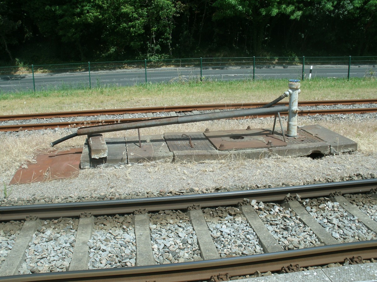 Im Heringsdorfer Bahnhof ist sogar noch der Rest vom ehmaligen Wasserkran zufinden.Aufgenommen am 23.Juni 2012.