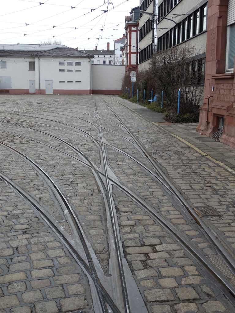Im Rahmen einer IGN Sonderfahrt konnte ich in Heidelberg Betriebshof die Gleis Harfe am 22.02.15 fotografieren