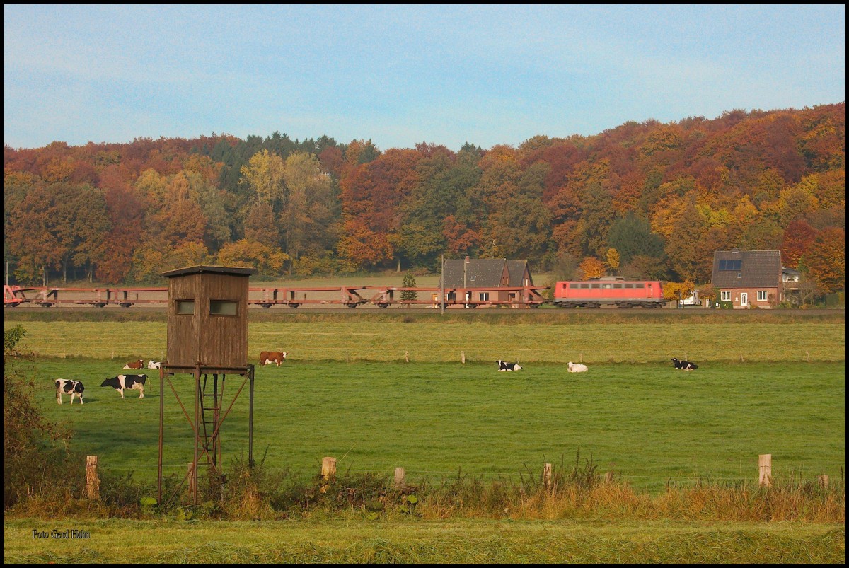 In der Bauernschaft Ibbenbüren - Laggenbeck war am 30.10.2015 139309 mit einem
Autotransportzug in Richtung Osnabrück unterwegs. 