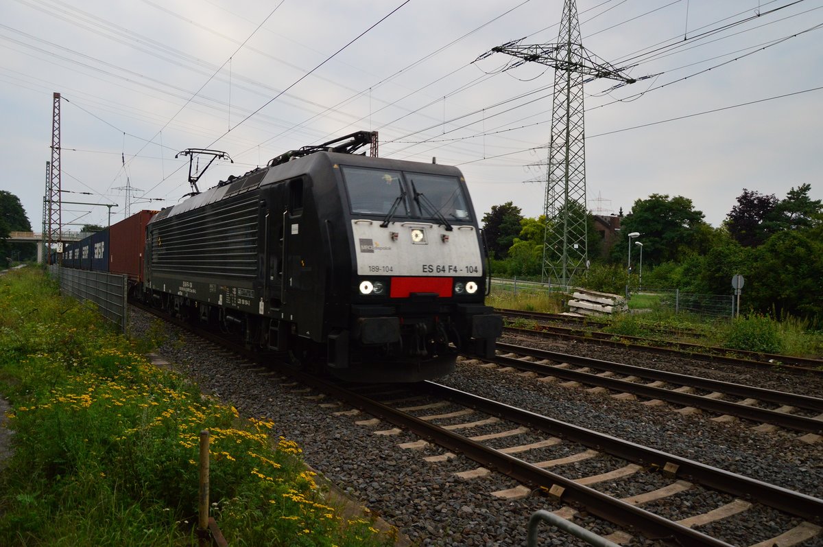 In Lintorf geriet mir die MRCE 189 104 vor die Linse am Abend des 13.8.2016