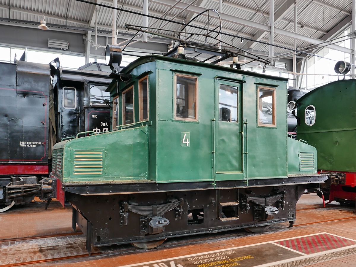 Industrie-Elok GET No-4, gebaut 1932, im Russischen Eisenbahnmuseum in St. Petersburg, 4.11.2017