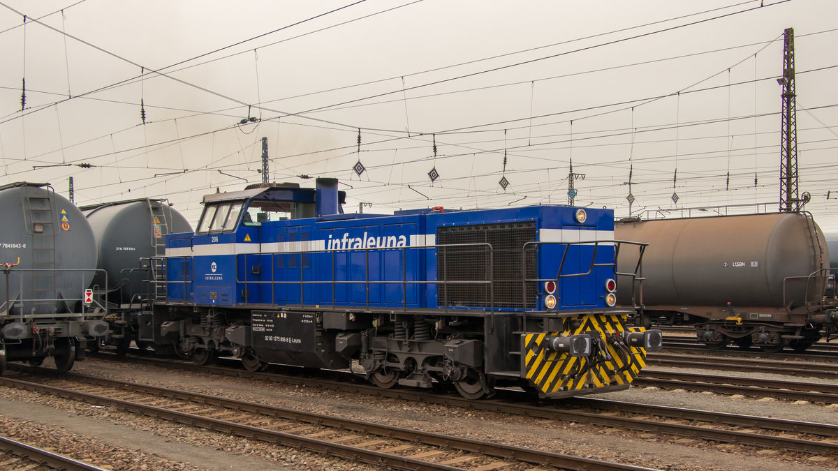Infraleuna  206  (275 806-8) am 17. Februar 2018 in Großkorbetha. 