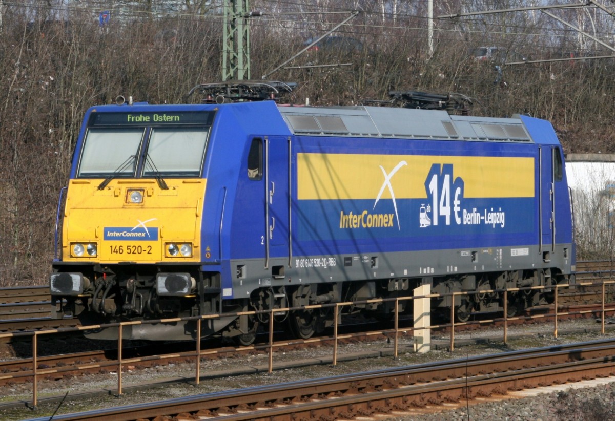 InterConnex 146 520 am 06.03.2012 in Hamburg-Harburg, aufgenommen vom Bahnsteigende