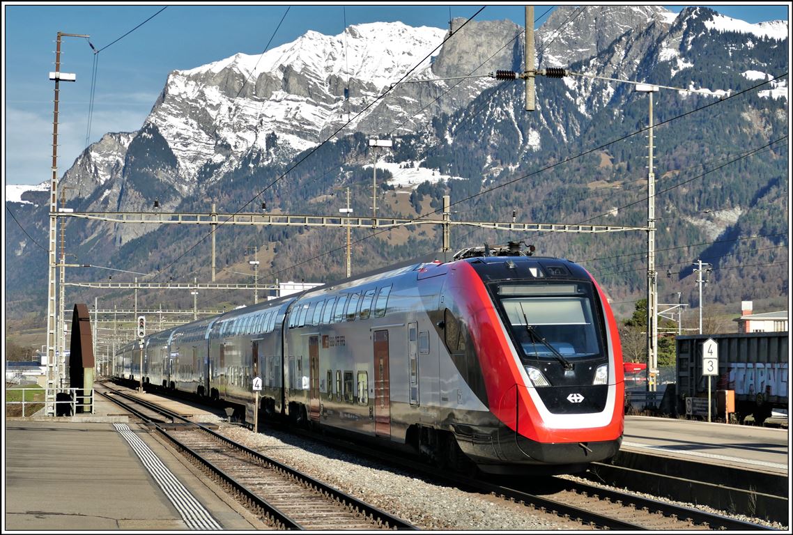 IR13 3261 aus St.Gallen mit RABe 502 206-1 nach Chur in Landquart. (31.12.2019)