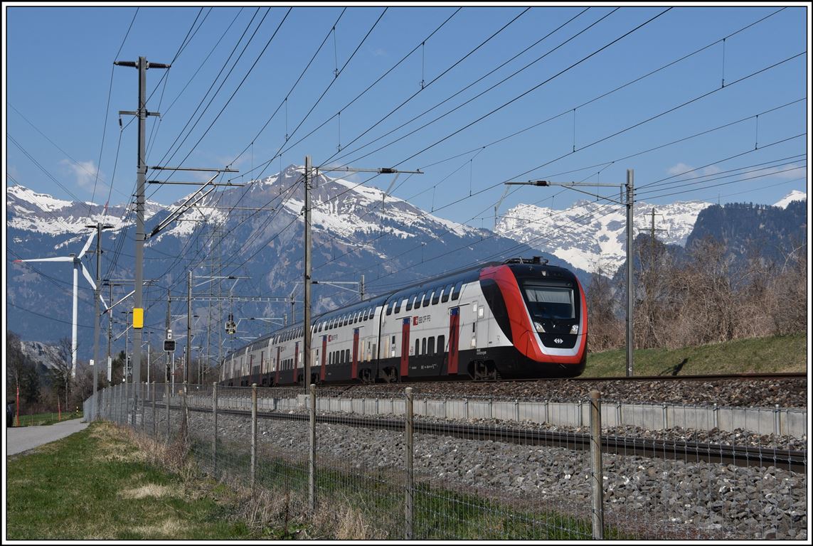 IR13 3267 von St.Gallen nach Chur bei Haldenstein. (24.03.2020)