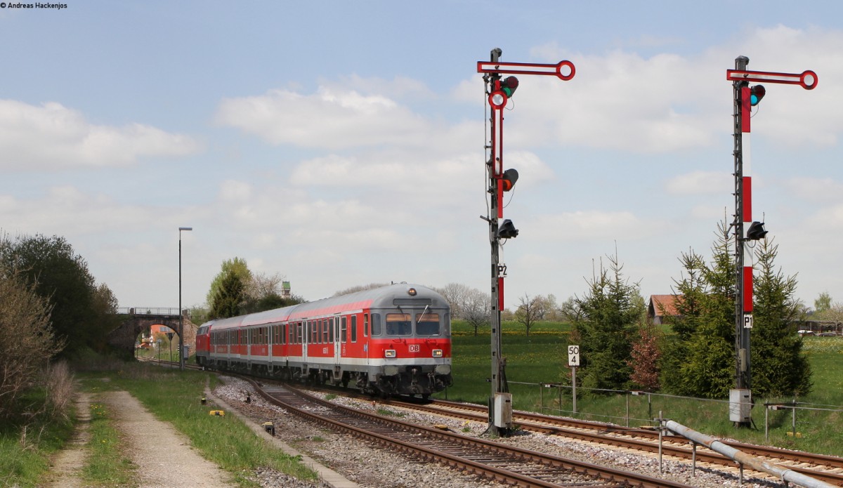 IRE 3215 (Neustadt(Schwarzw)-Ulm Hbf) mit Schublok 218 476-0 in Löffingen 4.5.14