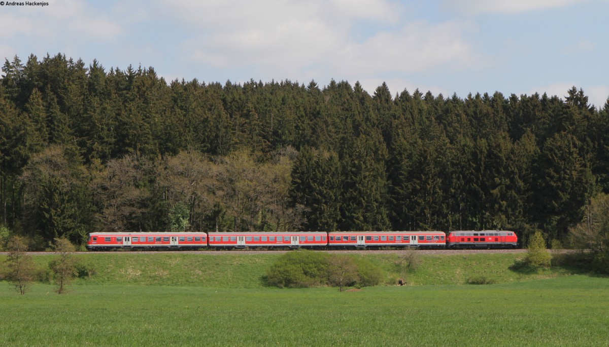 IRE 3215 (Neustadt(Schwarzw)-Ulm Hbf) mit Schublok 218 476-0 bei Hausen vor Wald 4.5.14