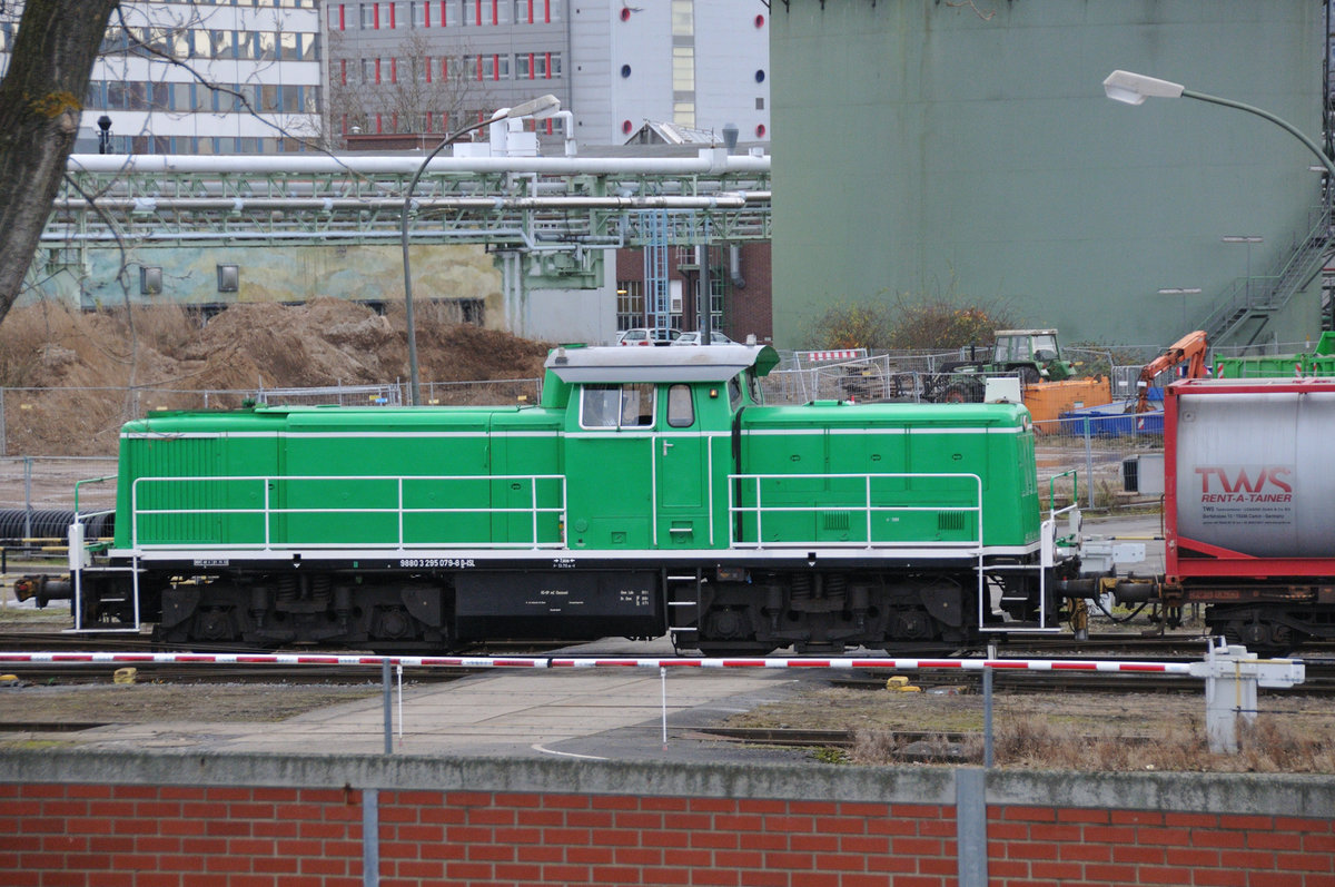 ISL 295 079 am 09.12.17 in Höchst Farbwerke