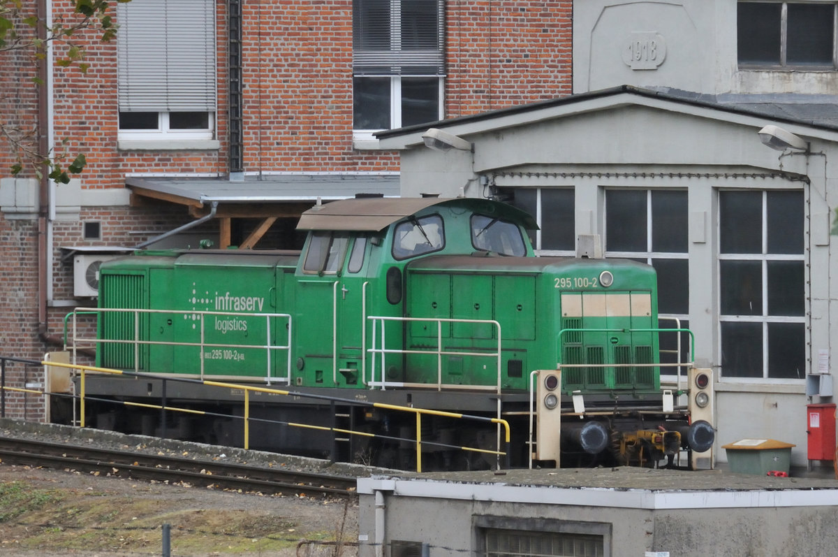 ISL 295 100 am 28.10.17 in Höchst Farbwerke