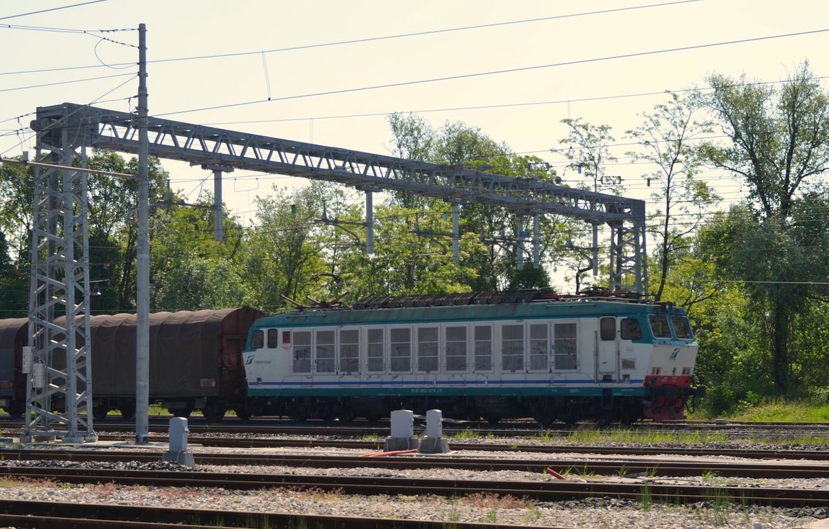 Italien: E 652 127 / 652 127-8 in Portogruaro Caorle 06.05.2016