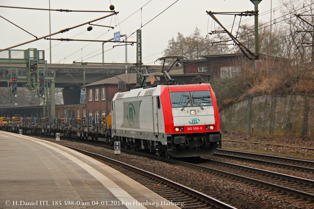 ITL 185 598-0 in Hamburg Harburg, M�rz 2014.