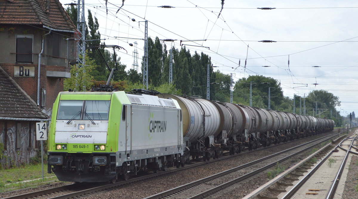 ITL - Eisenbahngesellschaft mbH, Dresden [D] mit  185 649-1  [NVR-Nummer: 91 80 6185 649-1 D-ITL] und Kesselwagenzug (leer) Richtung Stendell am 04.09.20 Berlin-Buch.