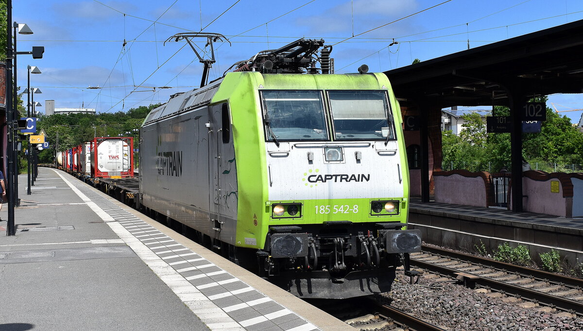 ITL - Eisenbahngesellschaft mbH, Dresden [D] mit ihrer  185 542-8  [NVR-Nummer: 91 80 6185 542-8 D-ITL] am 01.06.23 Durchfahrt Bahnhof Uelzen.