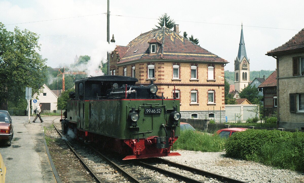 Jagsttalbahn__Lok 99 4652 rangiert im Bf Möckmühl.__17-05-1986