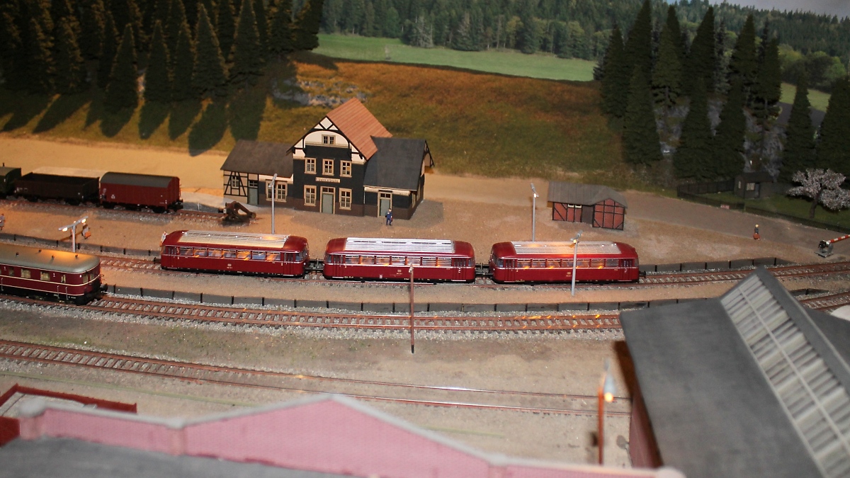 Jörg Schmidt  Joswood  

Internationale Modellbahnausstellung der IGM Kaarst, 23.02.2013