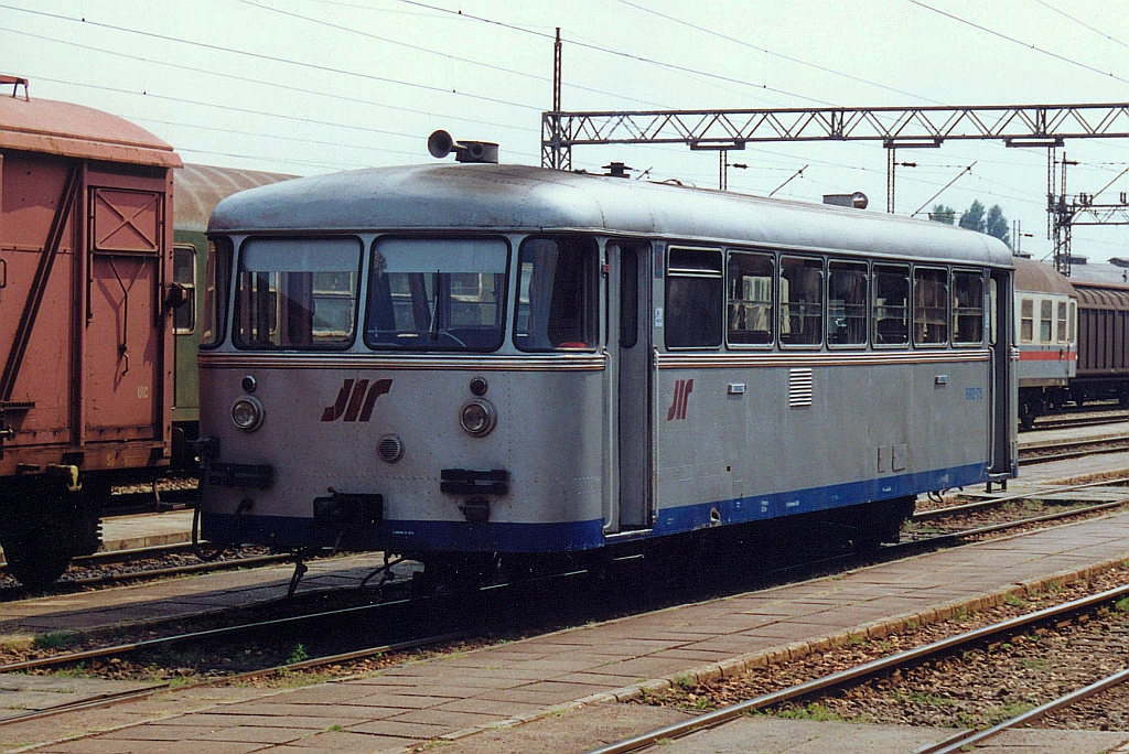 JSC B 812-??5 am 24.August 2001 in Subotica. (Fotoscan)