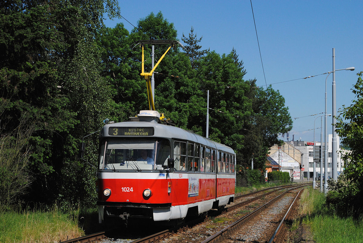 K2 1024 kurz vor der Haltestelle Branka. (27.05.2017)