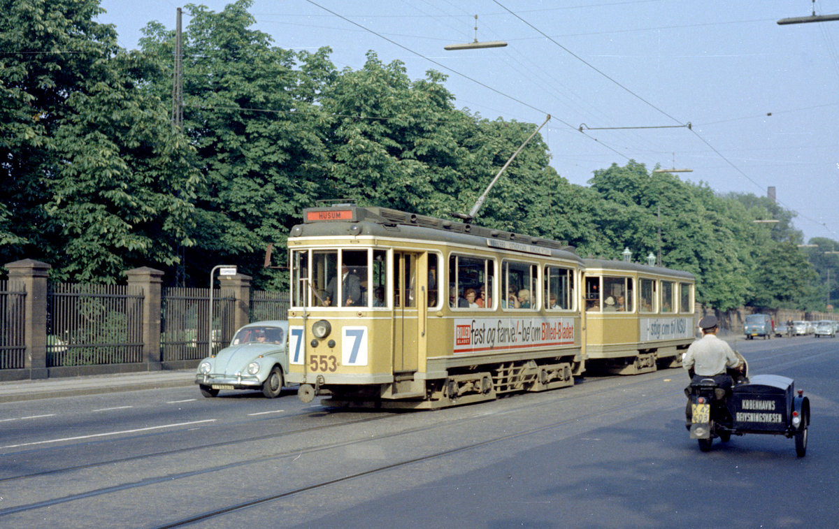 København / Kopenhagen Københavns Sporveje SL 7 (Tw 553 + Bw 15xx) København K, Gothersgade im Juli 1968. - Scan von einem Farbnegativ. Film: Kodacolor X.