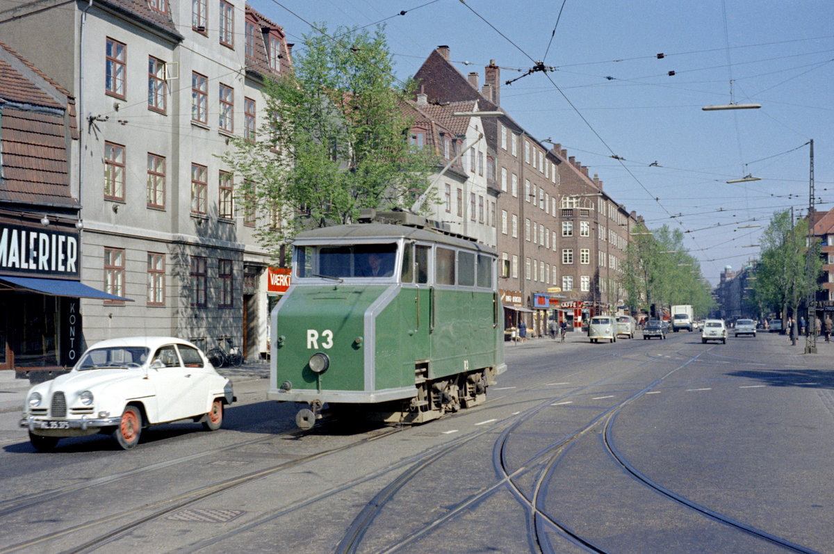 København / Kopenhagen Københavns Sporveje (KS): Reinigungswagen R3 Amagerbrogade / Straßenbahnbetriebsbahnhof Sundby (København S) am 28. Mai 1969. - Der Reinigungswagen R3, den die Hauptwerkstätte der KS 1951 gebaut hatte, wurde 1972 der Straßenbahn Alexandria überlassen. - Scan eines Farbnegativs. Film: Kodak Kodacolor X.