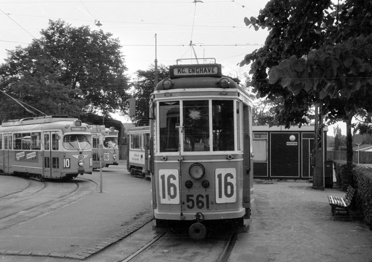 København / Kopenhagen KS SL 16 (Tw 561) Emdrupvej (Frederiksborgvej / Emdrupvej) im Juli 1967.