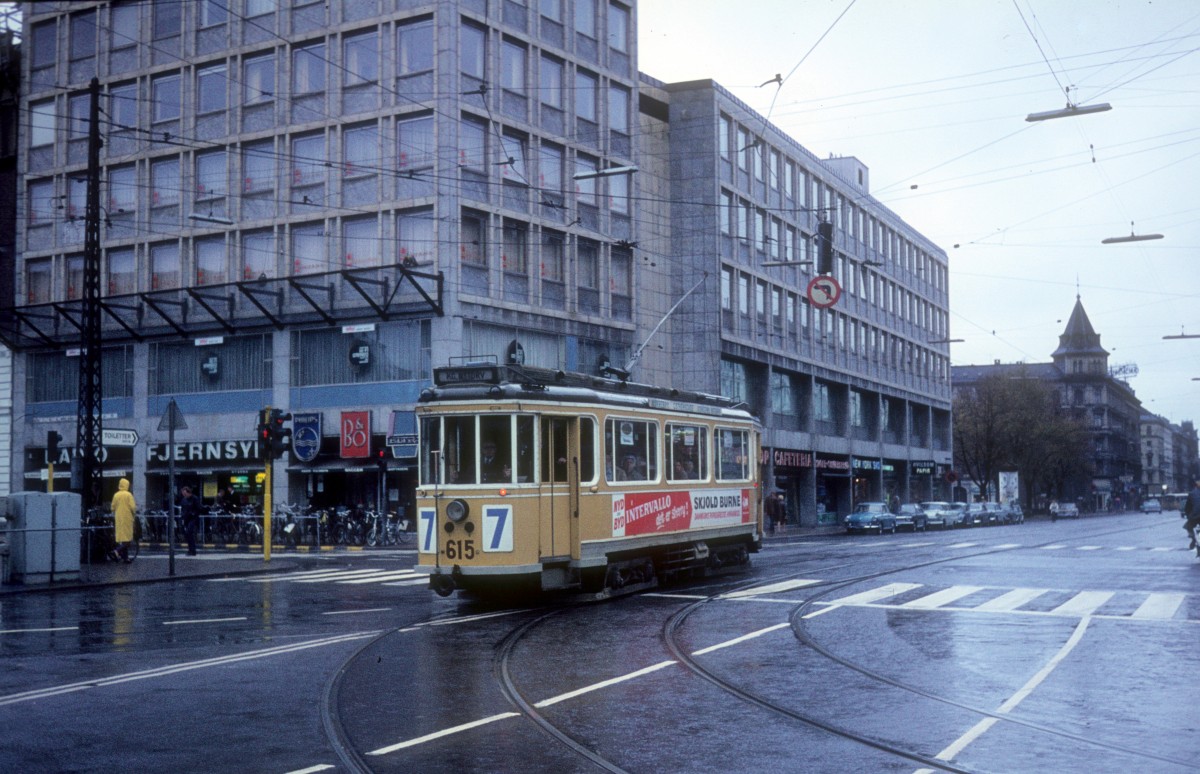 København / Kopenhagen SL 7 (Tw 615) Frederiksborggade / Nørre Voldgade am 6. Oktober 1968.