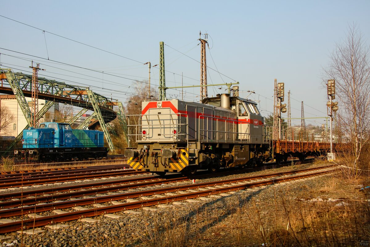 KAF Falkenhahn 271 006-9 in Wuppertal, M�rz 2022.