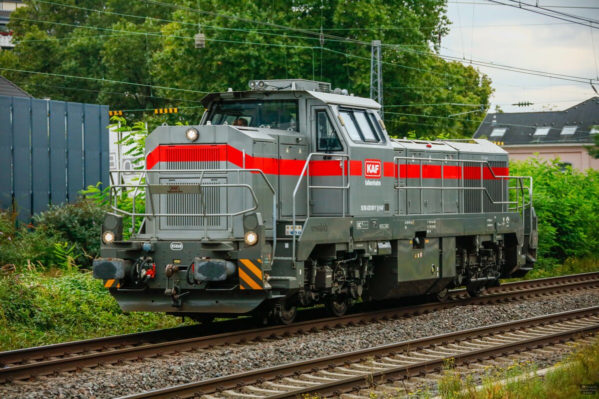 KAF Falkenhahn 4120 001-7 Vossloh G12 in Hilden, September 2021.