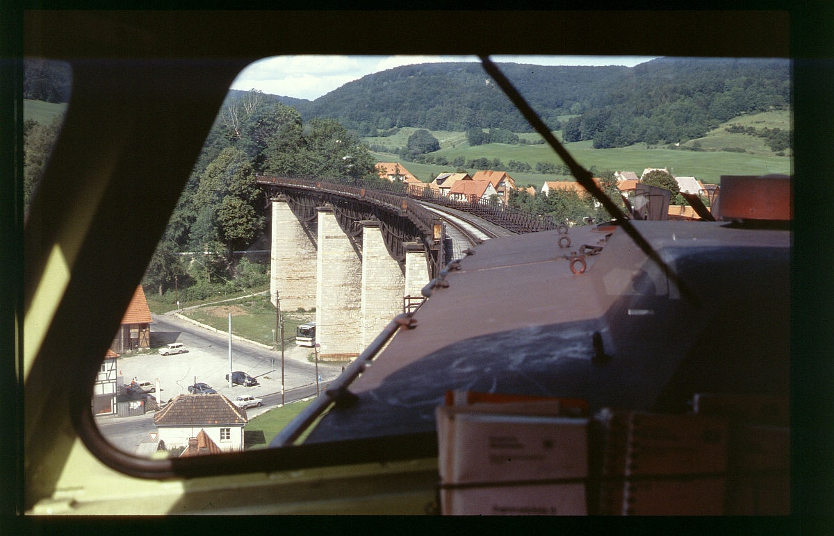  Kanonenbahn  aus Lokführersicht (Lengenfelder Viadukt, 13.7.1990)