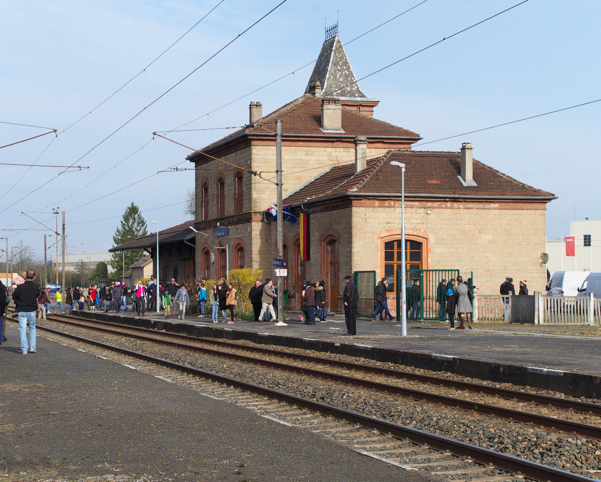 Karfreitag in Bouzonville - Seit 1998 gibt es die Karfreitagssonderzüge