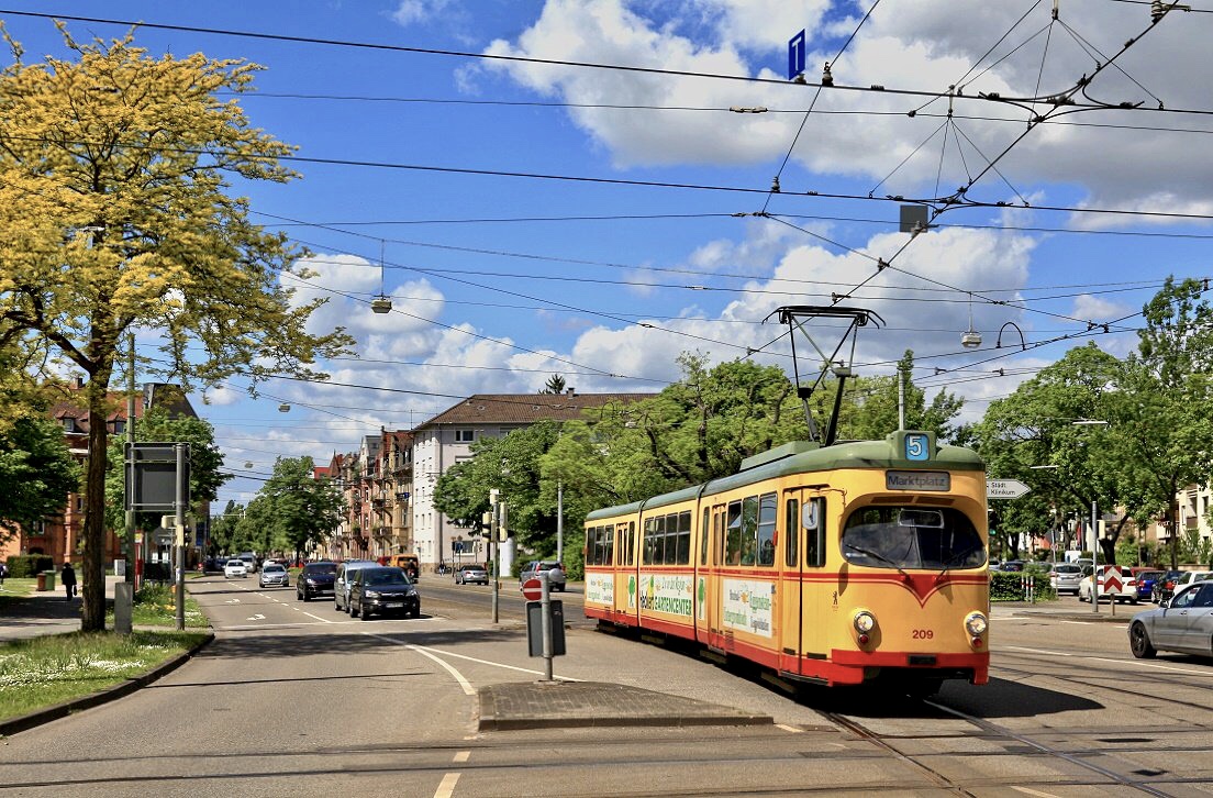 Karlsruhe 209, Weinbrenner Platz, 07.05.2015.