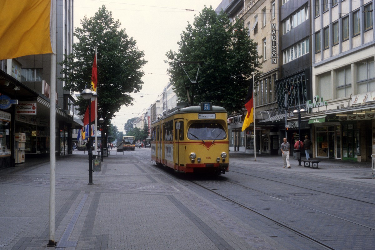 Karlsruhe VBK SL 5 (GT6 145) Kaiserstrasse am 27. Juni 1993.