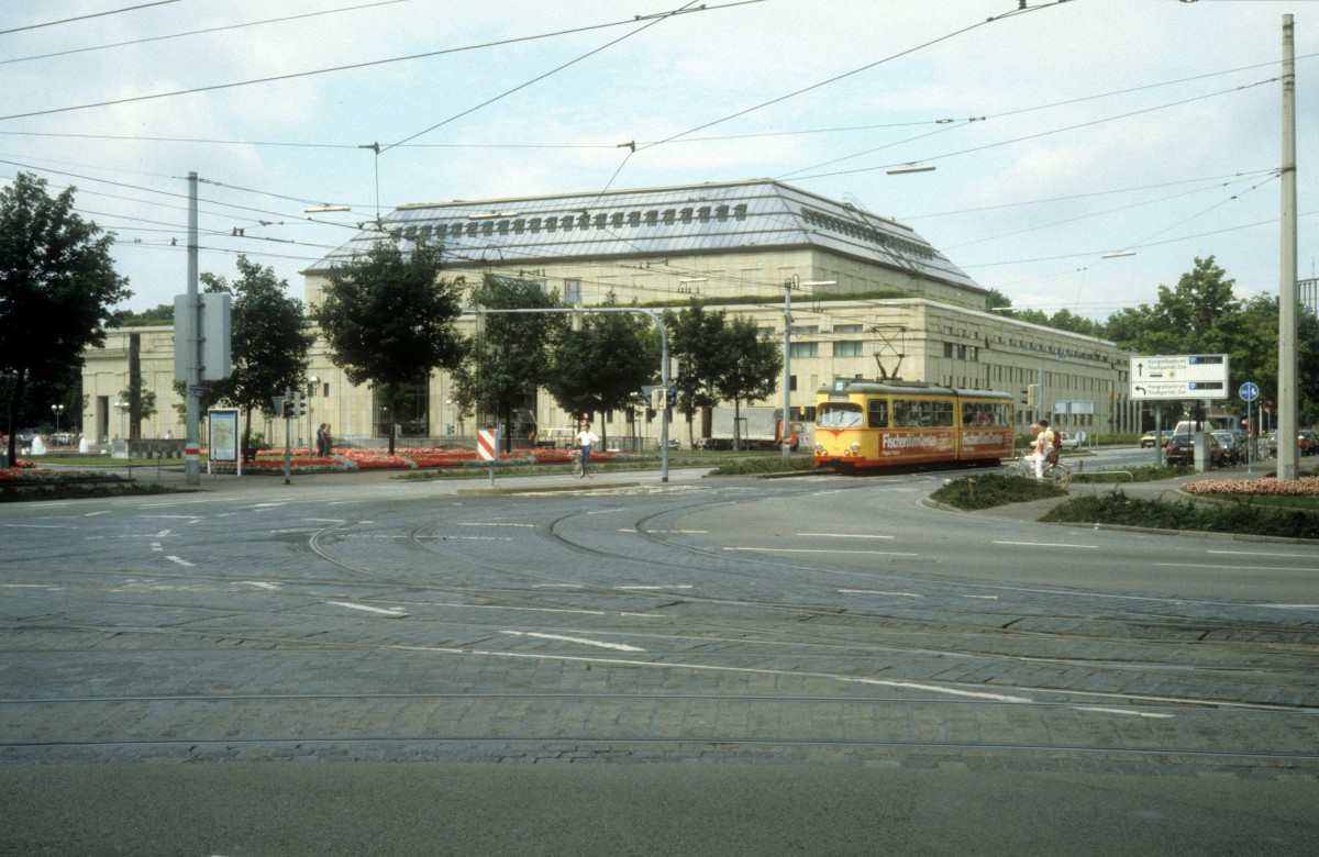 Karlsruhe VBK SL 5 Hermann-Billing-Strasse / Stadthalle im Juli 1988.